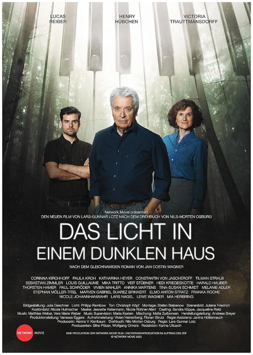 Das Licht in einem dunklen Haus Poster